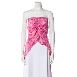 Chic Pink Strapless top